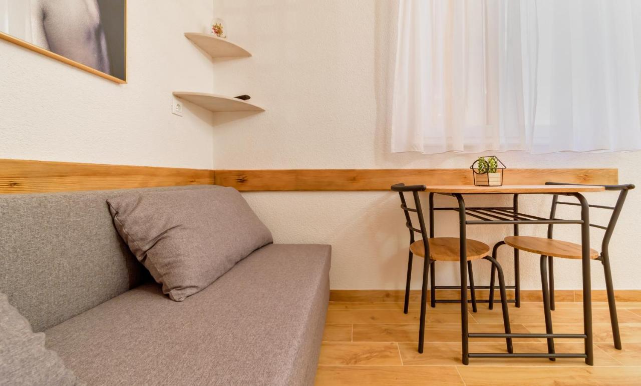 Apartment Cvita 巴什卡沃达 外观 照片