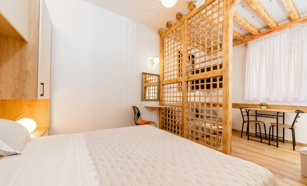 Apartment Cvita 巴什卡沃达 外观 照片