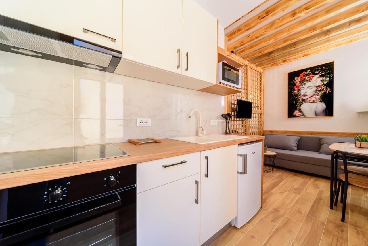 Apartment Cvita 巴什卡沃达 外观 照片